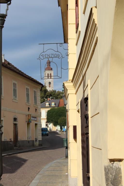 Penzion U Brány Kutná Hora Kültér fotó